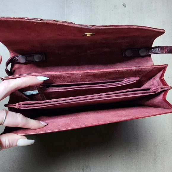 Vintage Eel Skin Victory PK 3940 Burgundy Crossbody Clutch Purse - Picture 4 of 11
